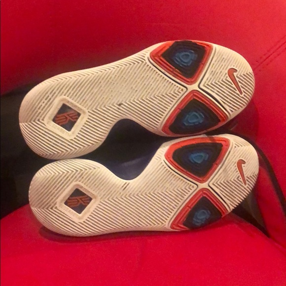 Kyrie Irving Basketball Tennis - Picture 4 of 4